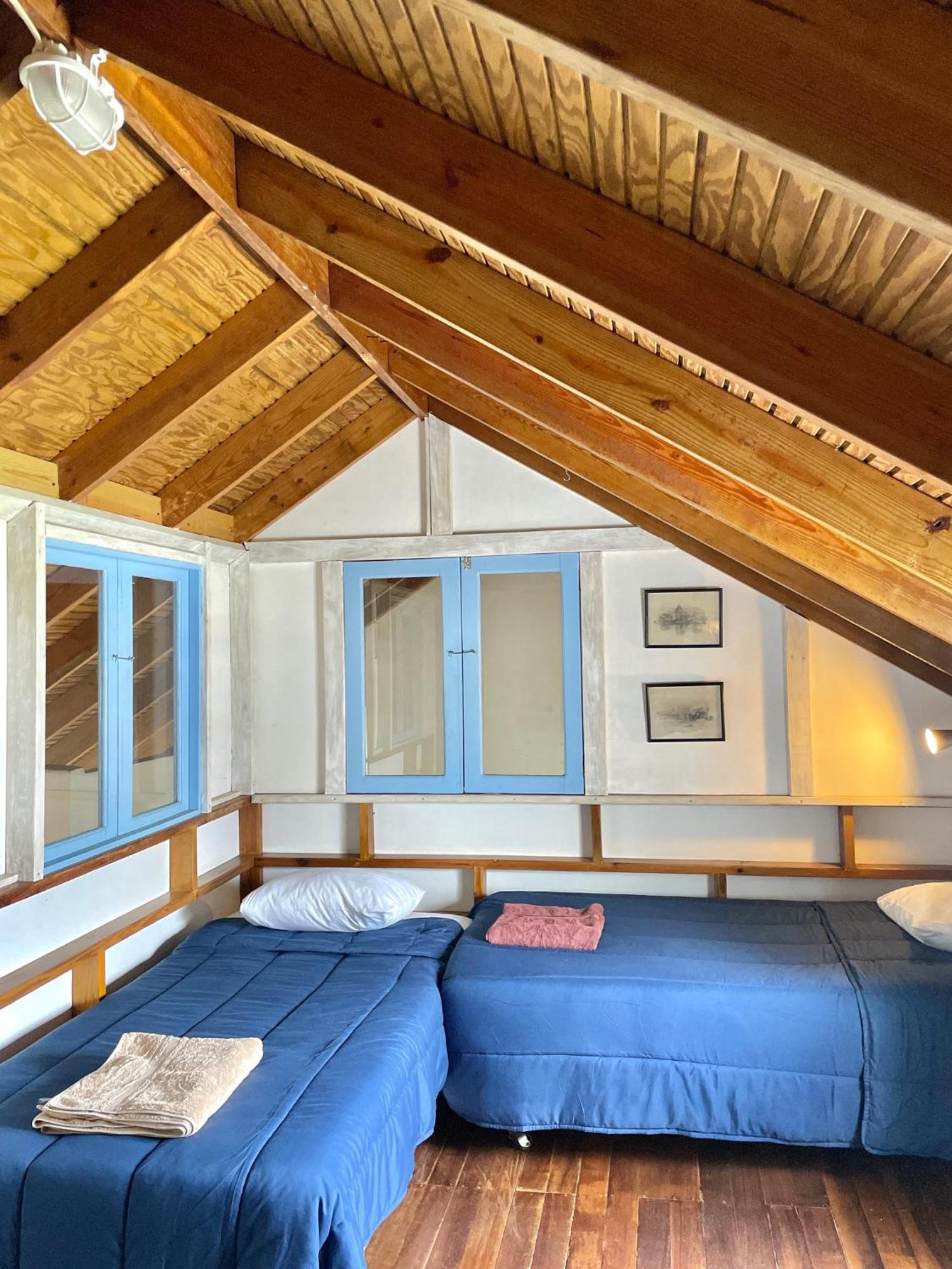 Bananaquit Tobago -Stay Near The Beach Краун Пойнт Екстериор снимка