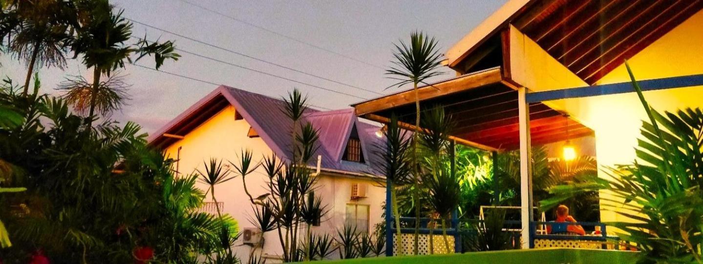 Bananaquit Tobago -Stay Near The Beach Краун Пойнт Екстериор снимка